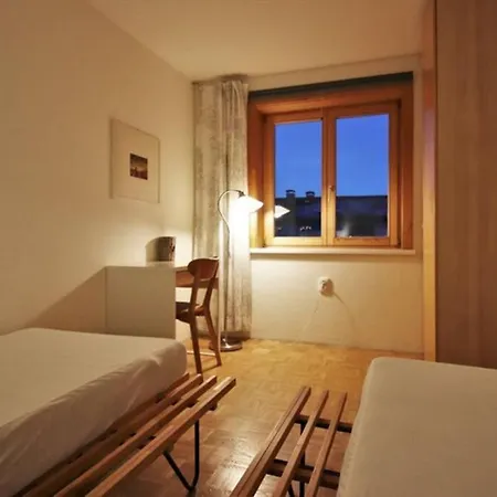 Entspannt Und Verkehrsguenstig In Apartment *