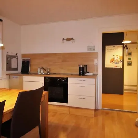 Entspannt Und Verkehrsguenstig In Apartment *