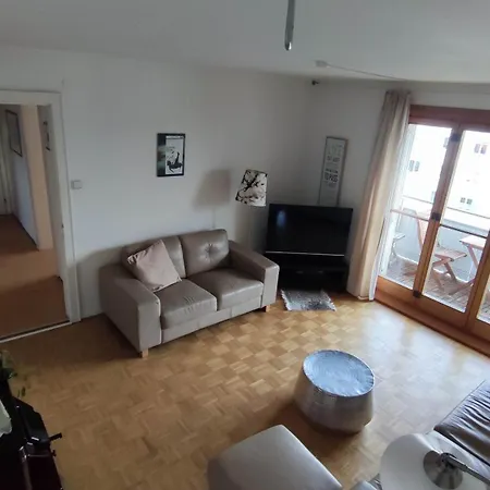 Entspannt Und Verkehrsguenstig In Apartamento *